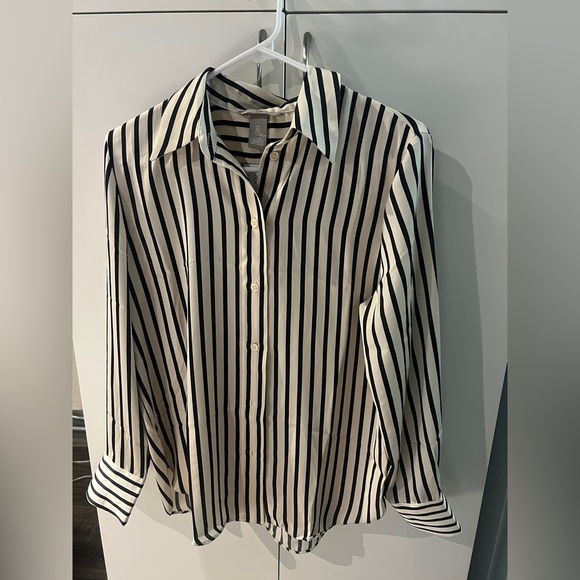 H&M Striped Black&White Business Casual Polyester Button Down Size Small - Picture 2 of 5
